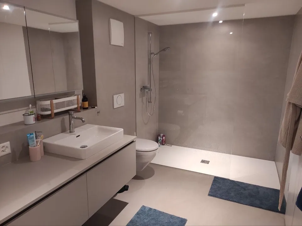 Zimmer in frisch renovierter 4er-WG