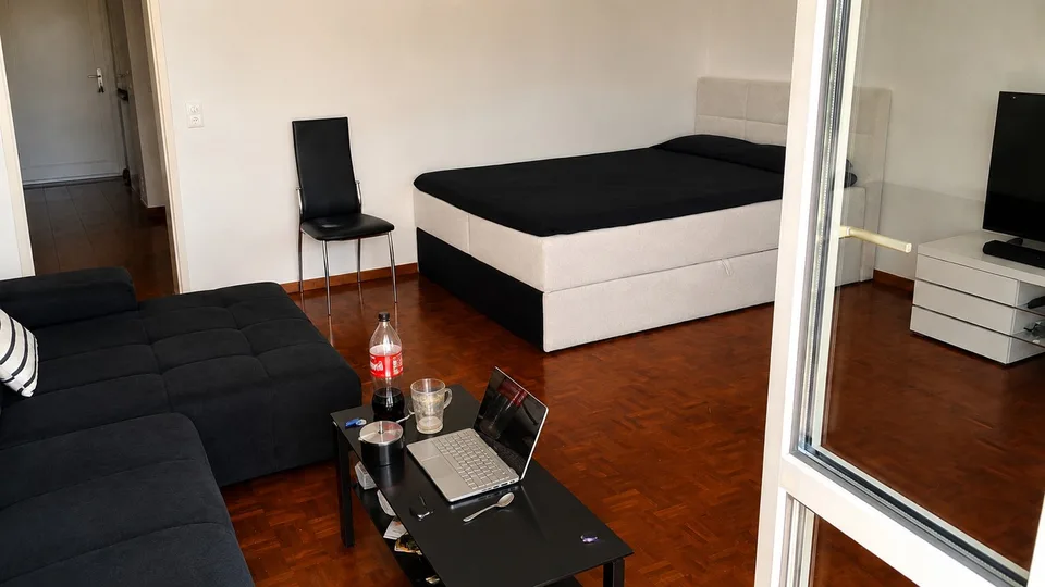 Für Super1-Zimmer-Loft-Wohnung in Zürich-Witikon –
