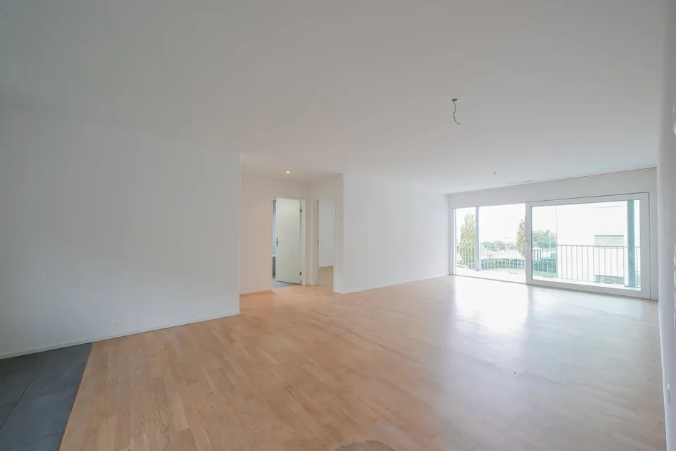 GEMÜTLICHE 3.5 ZIMMER-WOHNUNG IN BERINGEN
