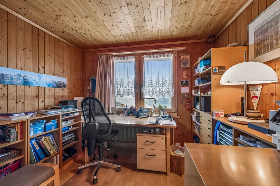 Maison familiale traditionnelle de 5,5 pièces avec vue sur le lac