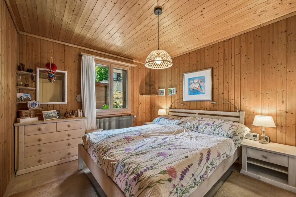 Maison familiale traditionnelle de 5,5 pièces avec vue sur le lac