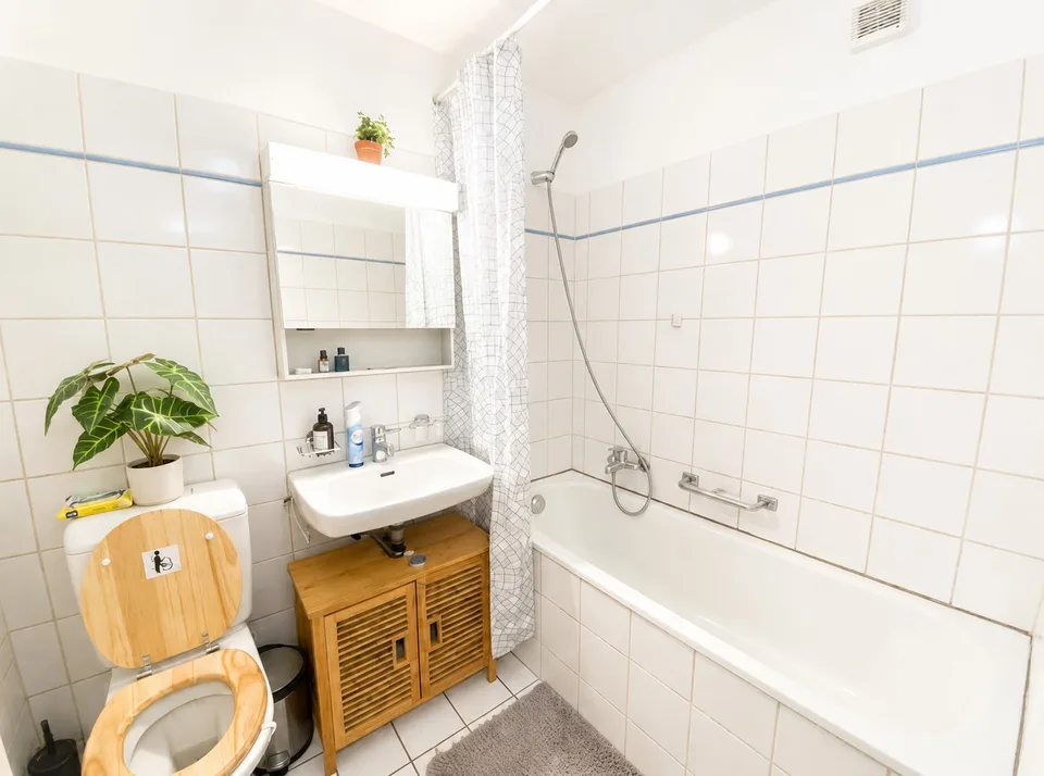 WG Zimmer Frei Ab 01. Nov.