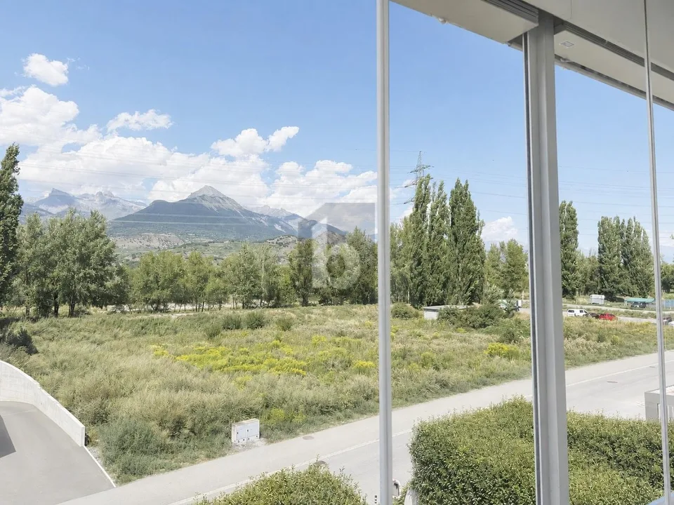 BIEN PLUS QU'UN APPARTEMENT