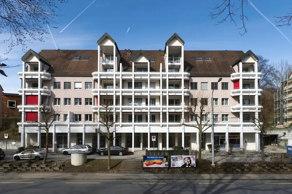 Repräsentative Laden-/Büro- oder Gewerbefläche im Osten