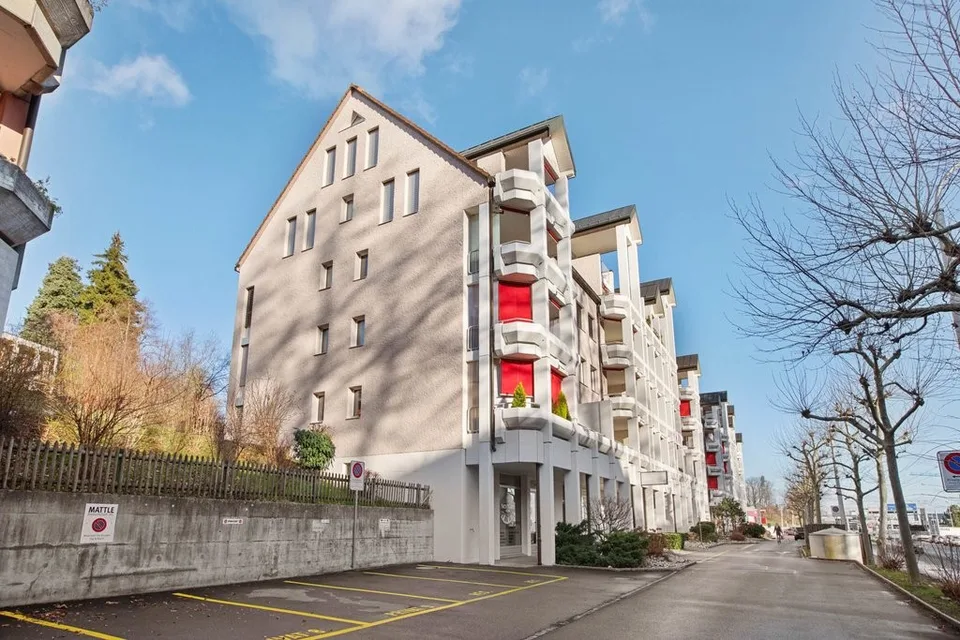 Repräsentative Laden-/Büro- oder Gewerbefläche im Osten
