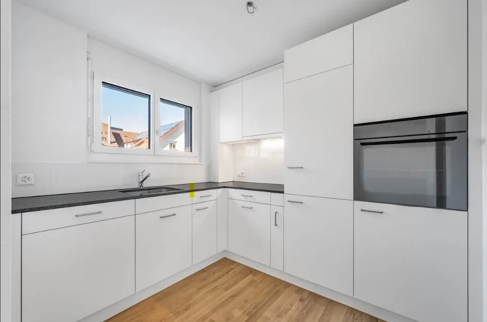 Hochwertige 3.5-Zimmer Wohnung zu vermieten