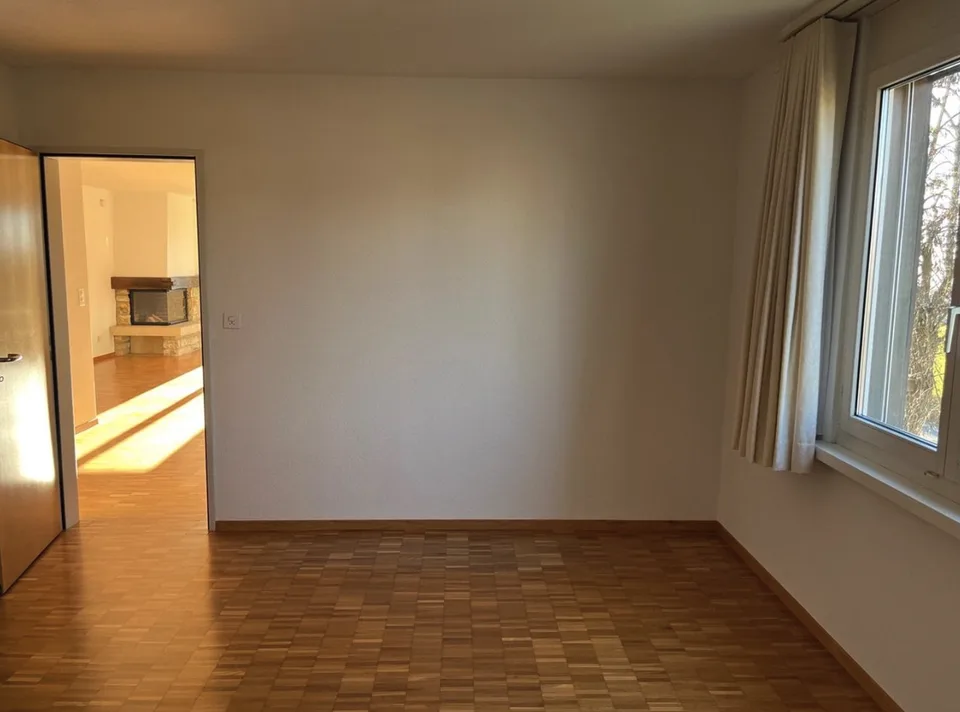 3.5-Zimmer Wohnung mit eigenem Waschraum