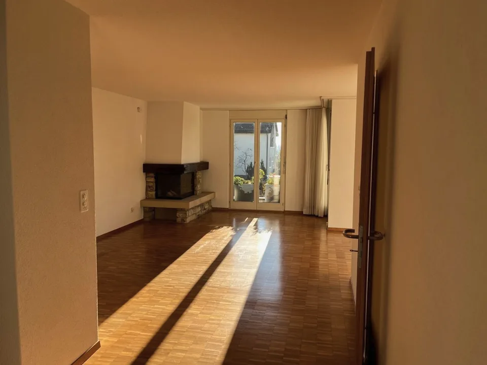 3.5-Zimmer Wohnung mit eigenem Waschraum