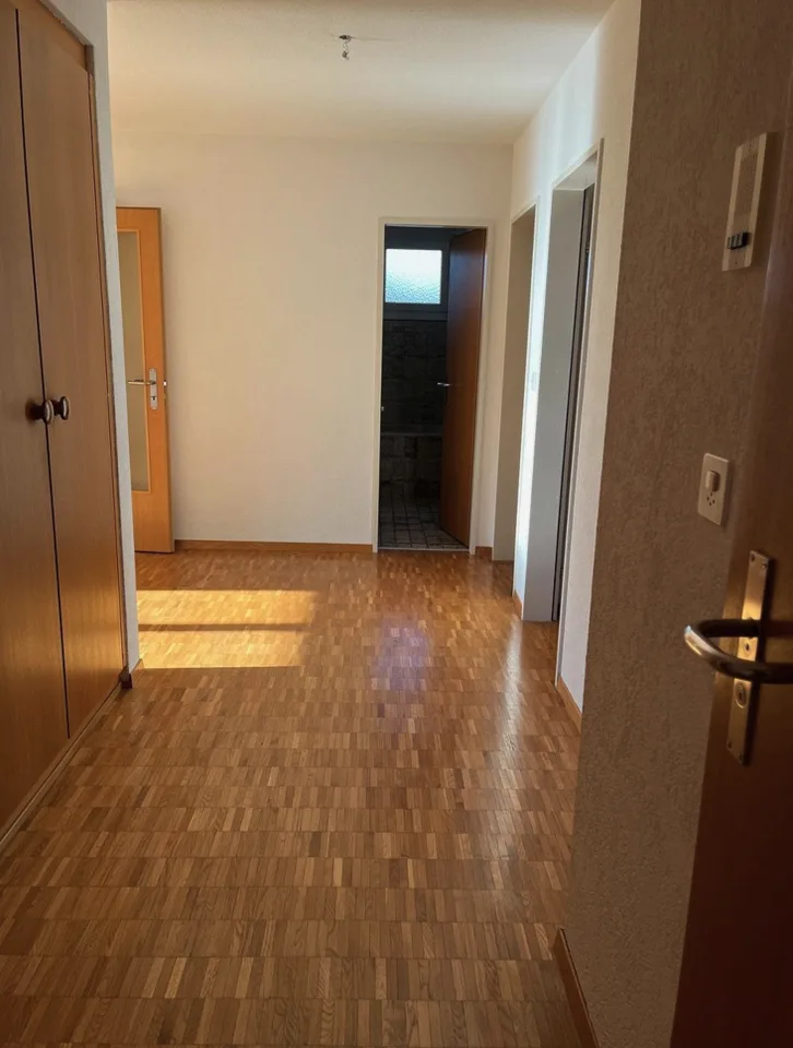 3.5-Zimmer Wohnung mit eigenem Waschraum