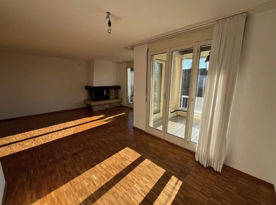 3.5-Zimmer Wohnung mit eigenem Waschraum