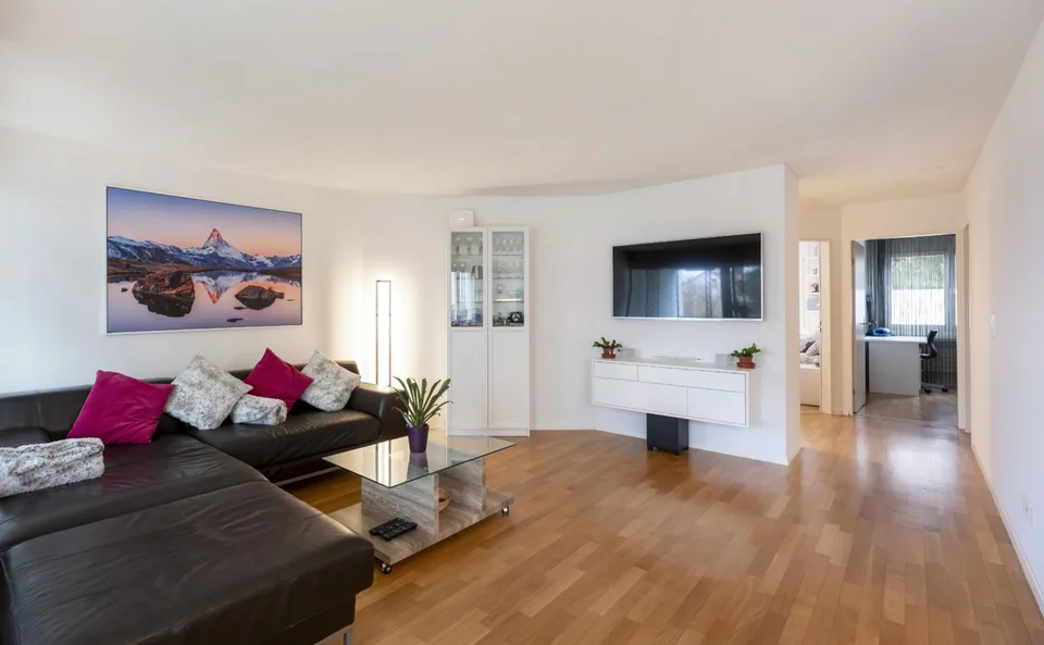 Attraktive 3.5-Zimmerwohnung an der Rigistrasse 160 in Baar