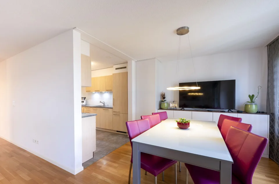 Attraktive 3.5-Zimmerwohnung an der Rigistrasse 160 in Baar
