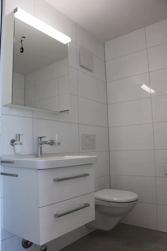 Exklusive 3 1/2 Zimmer Attikawohnung mit 2 Balkonen