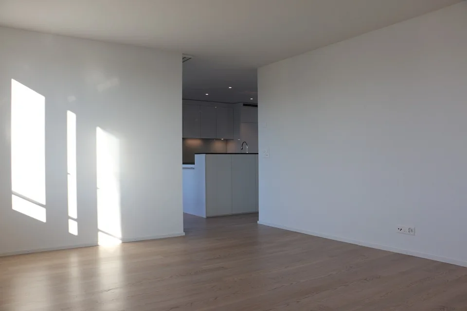 Exklusive 3 1/2 Zimmer Attikawohnung mit 2 Balkonen