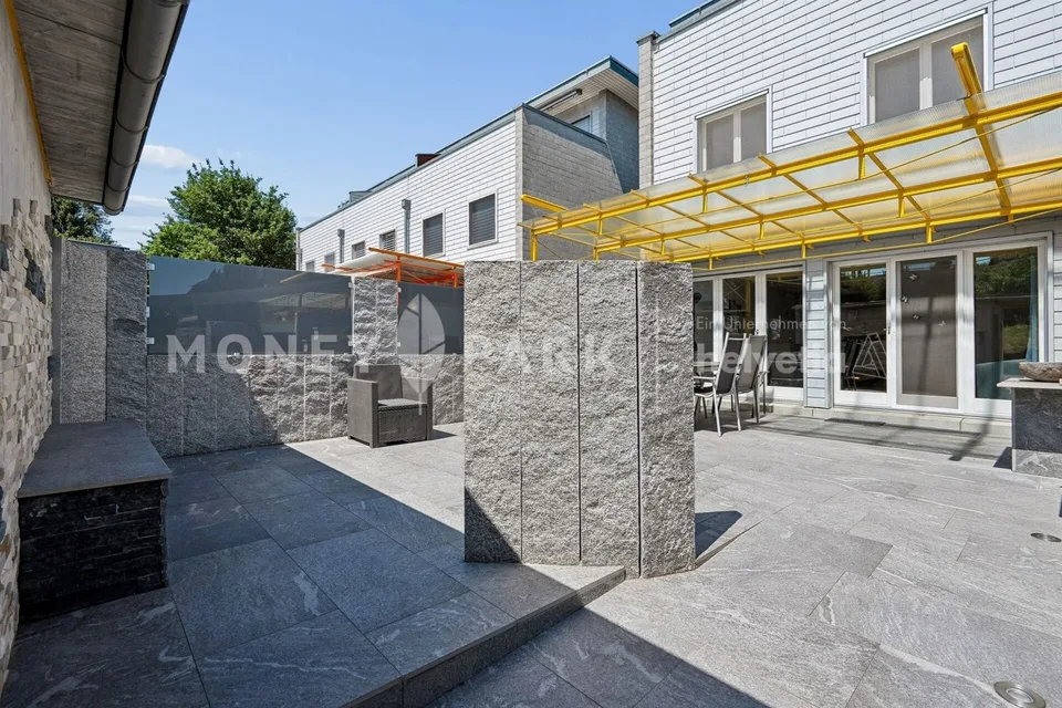 6.5-Zimmer-Reiheneinfamilienhaus in ruhiger Wohnlage