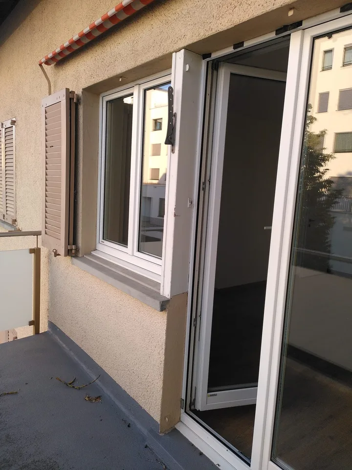 Freies WG Zimmer in Dübendorf