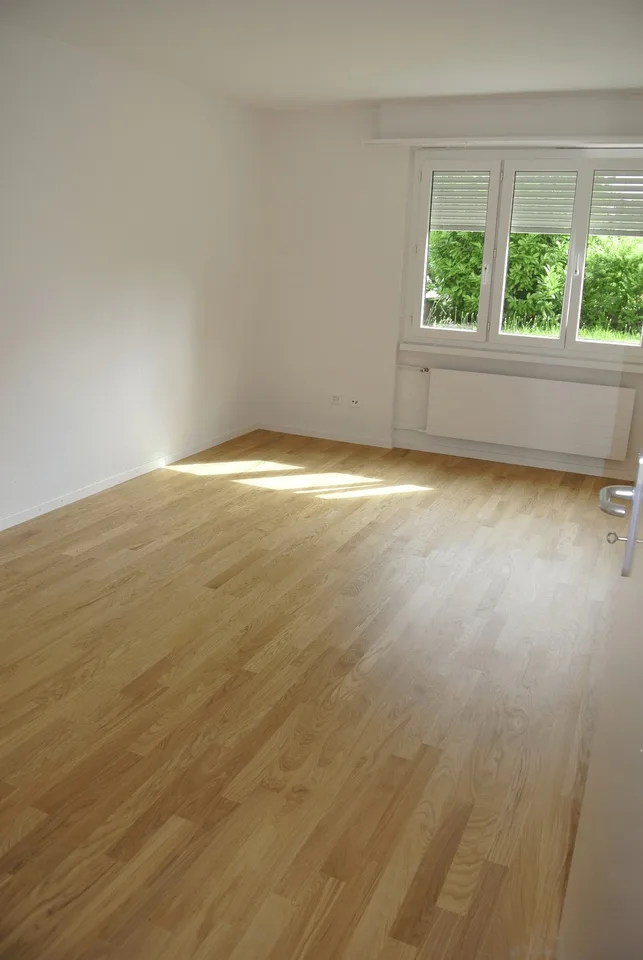 WG-Zimmer frei – gesellige(r) MitbewohnerIn gesucht