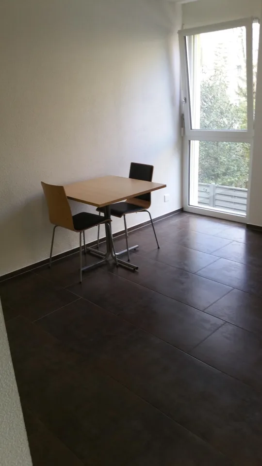 Sehr Schöne Wohnung zu Vermieten