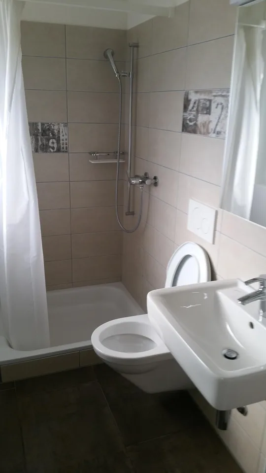 Sehr Schöne Wohnung zu Vermieten