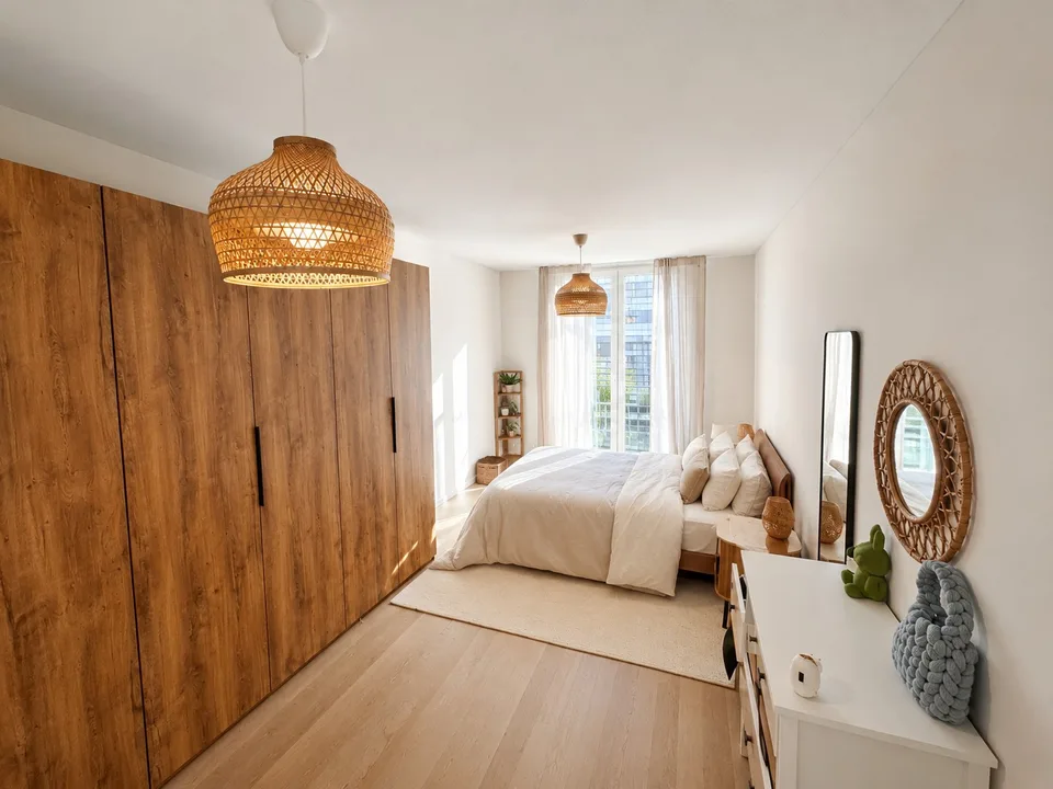 NACHMIETER GESUCHT: TRAUMHAFTE 3,5-ZIMMER-WOHNUNG MIT CHEMINÉE UND GROSSER LOGGIA IN ZÜRICH-SEEBACH