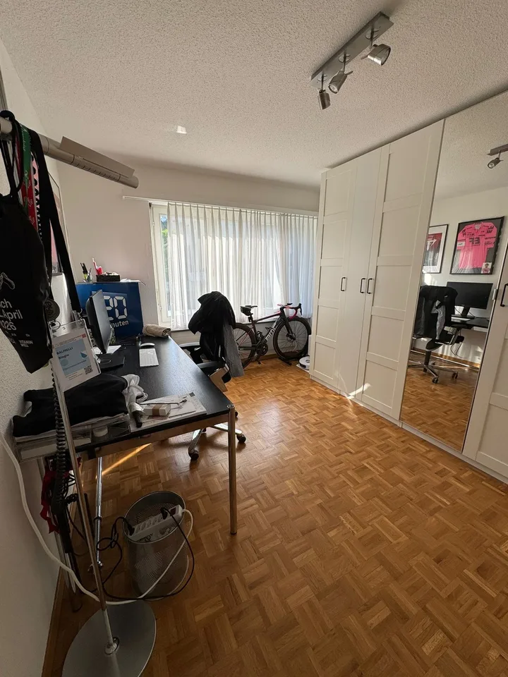 3.5-Zimmerwohnung an ruhiger Lage in Höngg befristet bis Ende März 2028