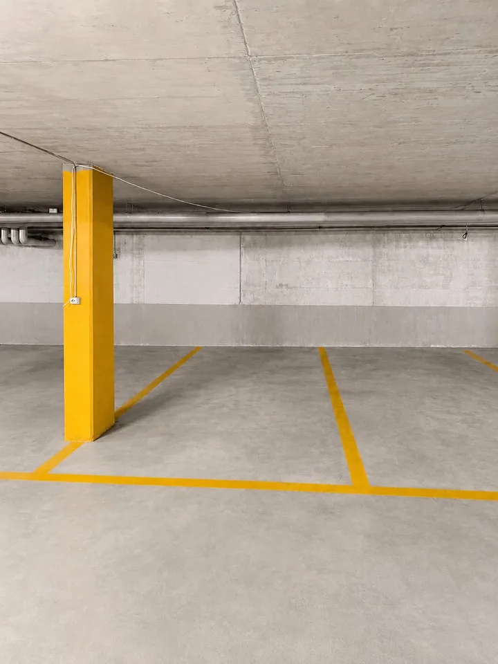 Tiefgaragenparkplatz an der Poststrasse in 8105 Watt zu verkaufen