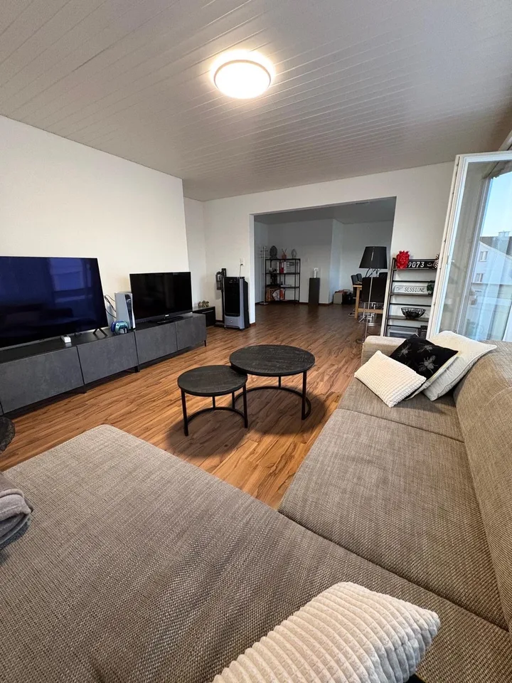 3-Zimmer-Wohnung – grosszügig, preiswert und teilsaniert