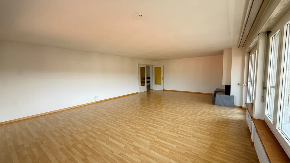 Grosszügige 6.5 Zimmer-Wohnung in Winterthur-Seen