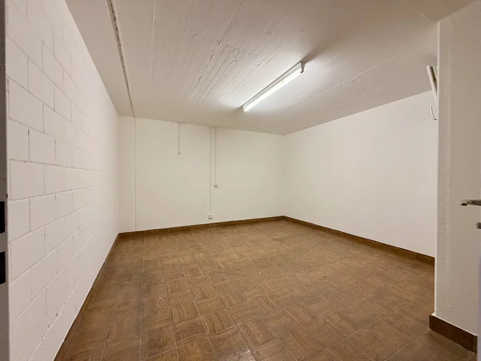 Wohlfühlende 3,5 Zimmer Wohnung an ruhiger Lage inkl. Hobbyraum zu vermieten.