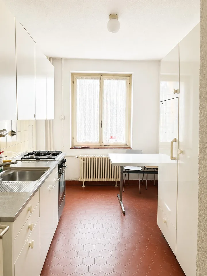 Zentral wohnen in Wipkingen  Helle 3-Zimmer-Wohnung mit Balkon - Befristet bis 29.02.2028