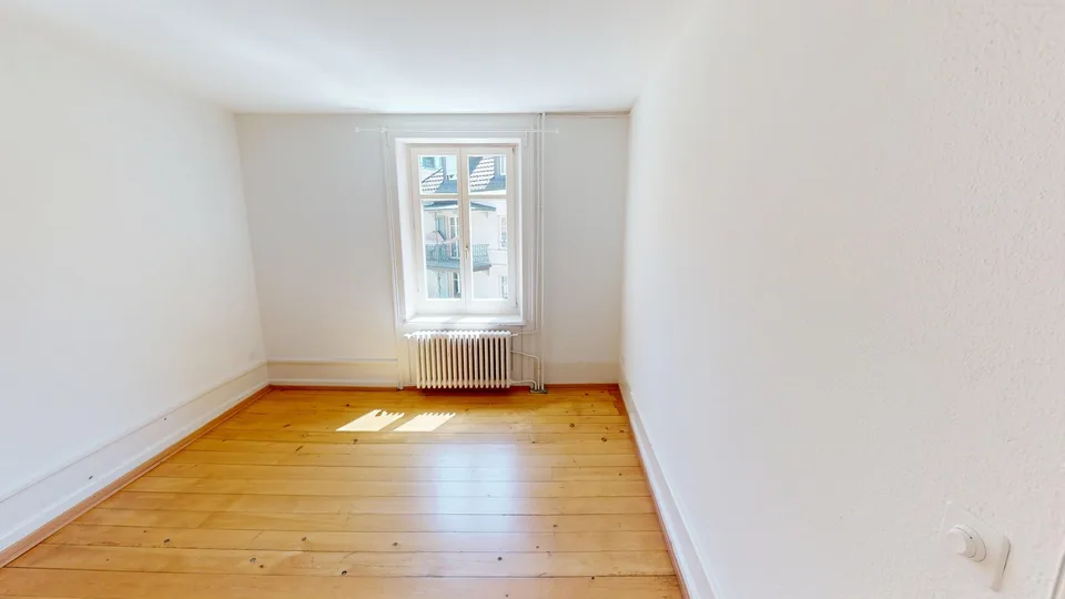 3-Zimmer-Wohnung an zentraler Lage in Zürich (Kreis 4) / MUSTERBILDER