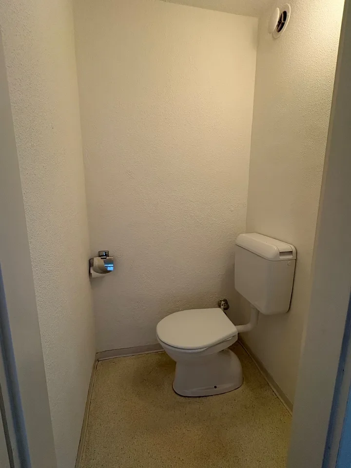 WG-Zimmer in 4.5-Zimmer-Wohnung in der Enge Zürich.