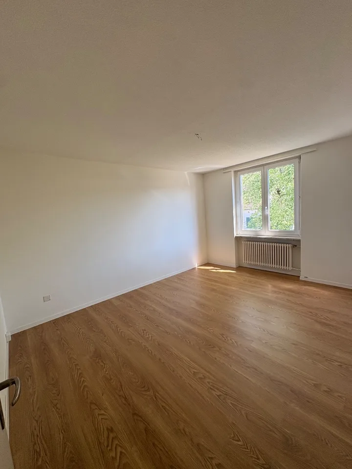 WG-Zimmer in 4.5-Zimmer-Wohnung in der Enge Zürich.