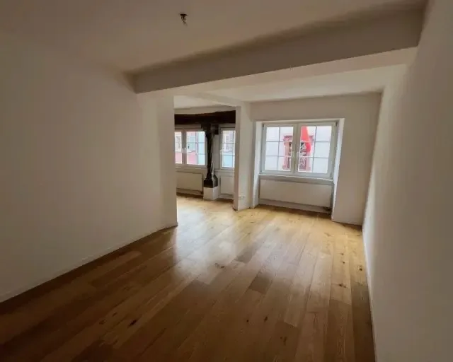 Wunderschöne Wohnung im Niederdorf ab September zu vermieten
