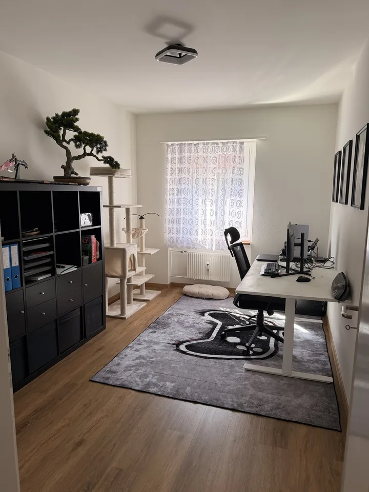 Helle 4.5-Zimmer-Wohnung mit Balkon und Whirlpool in Grenchen – ab sofort verfügbar!