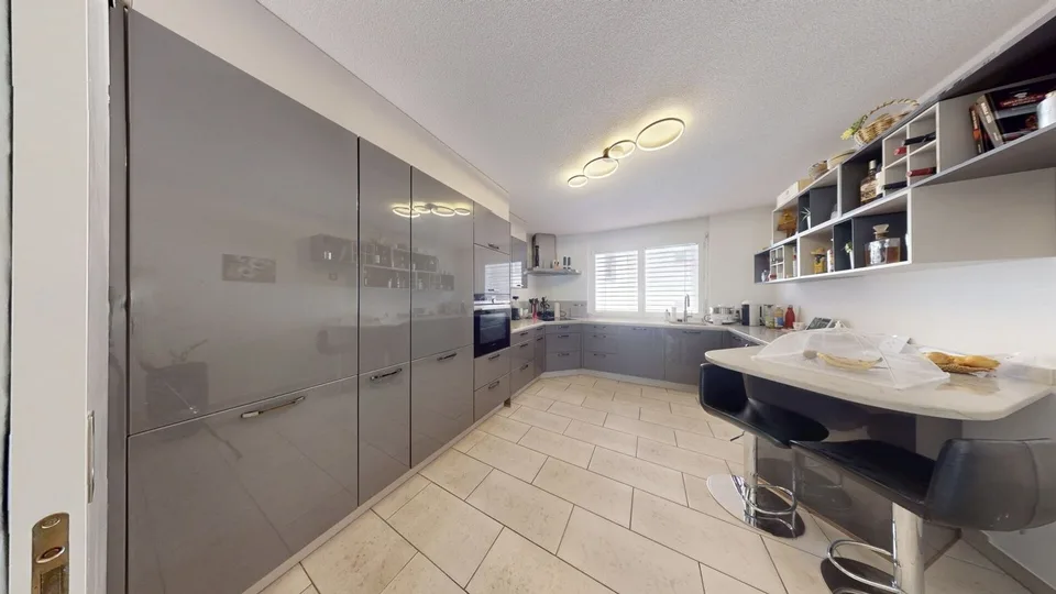 MITTEN IM ZENTRUM - STILVOLLE MAISONETTE MIT EINZIGARTIGER TERRASSE