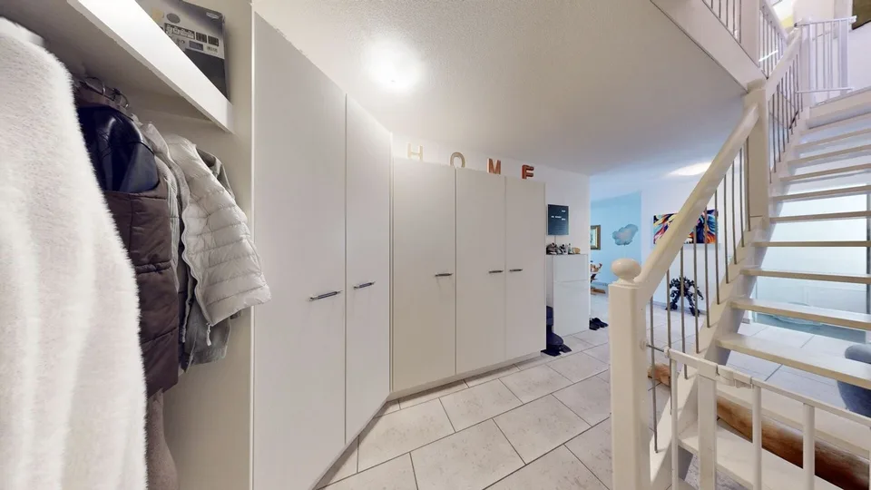 MITTEN IM ZENTRUM - STILVOLLE MAISONETTE MIT EINZIGARTIGER TERRASSE