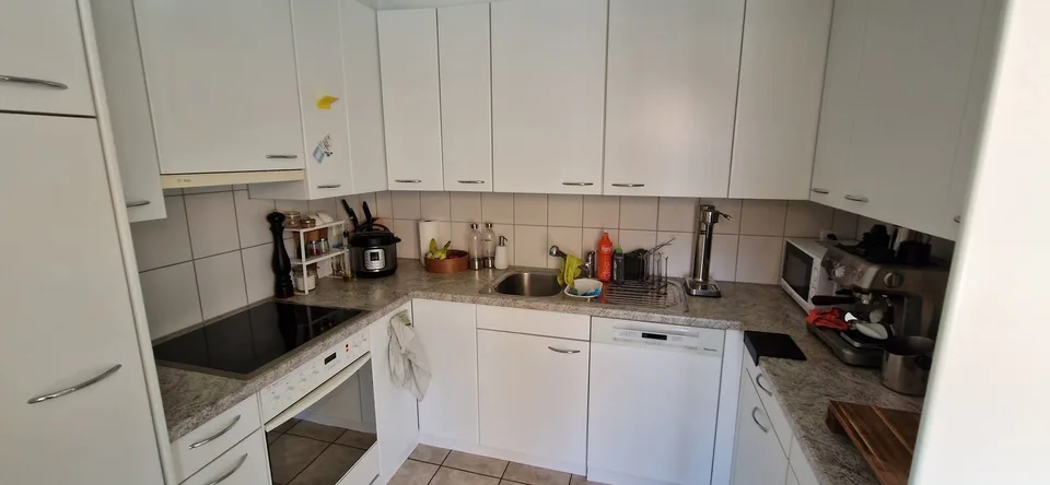 Charmante 3.5 Zimmerwohnung 4053 Basel zu vermieten