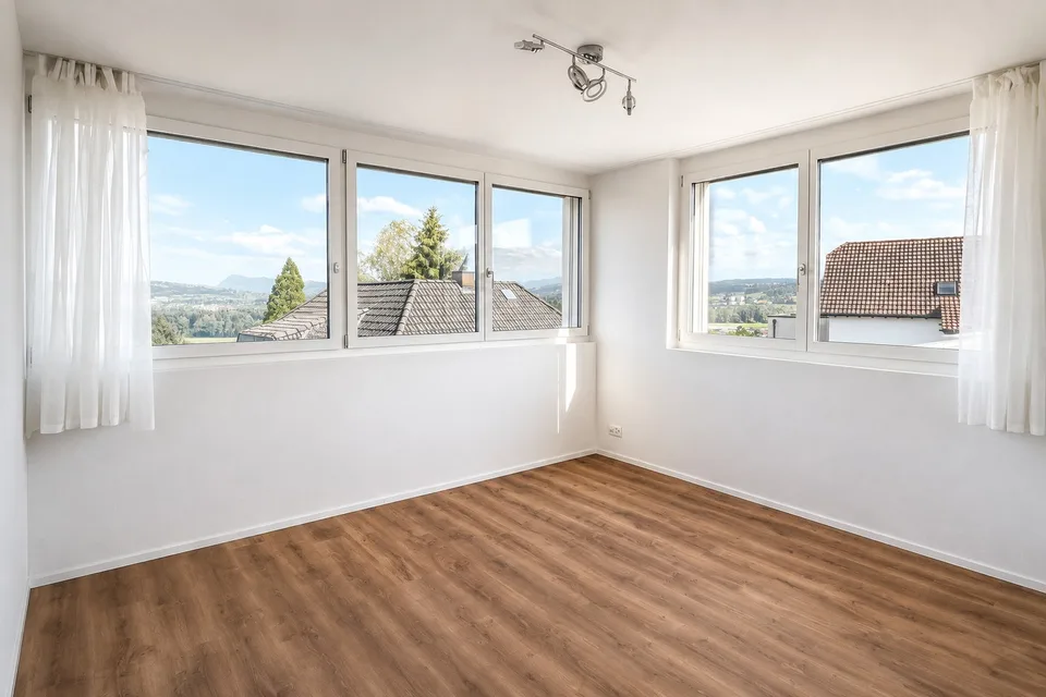 Seltene Mietgelegenheit: modernes 5.5-Zimmer-Einfamilienhaus mit Garten und Weitsicht in St. Erhard