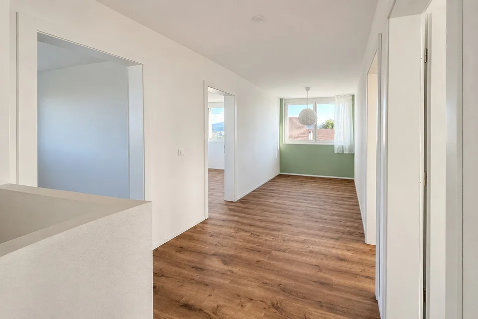Seltene Mietgelegenheit: modernes 5.5-Zimmer-Einfamilienhaus mit Garten und Weitsicht in St. Erhard