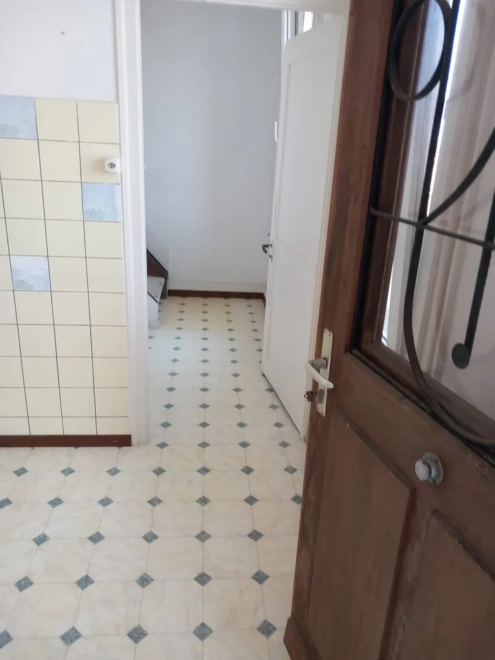 Maison individuelle de 3,5 pièces avec vue sur le Léman – fort potentiel de rénovation