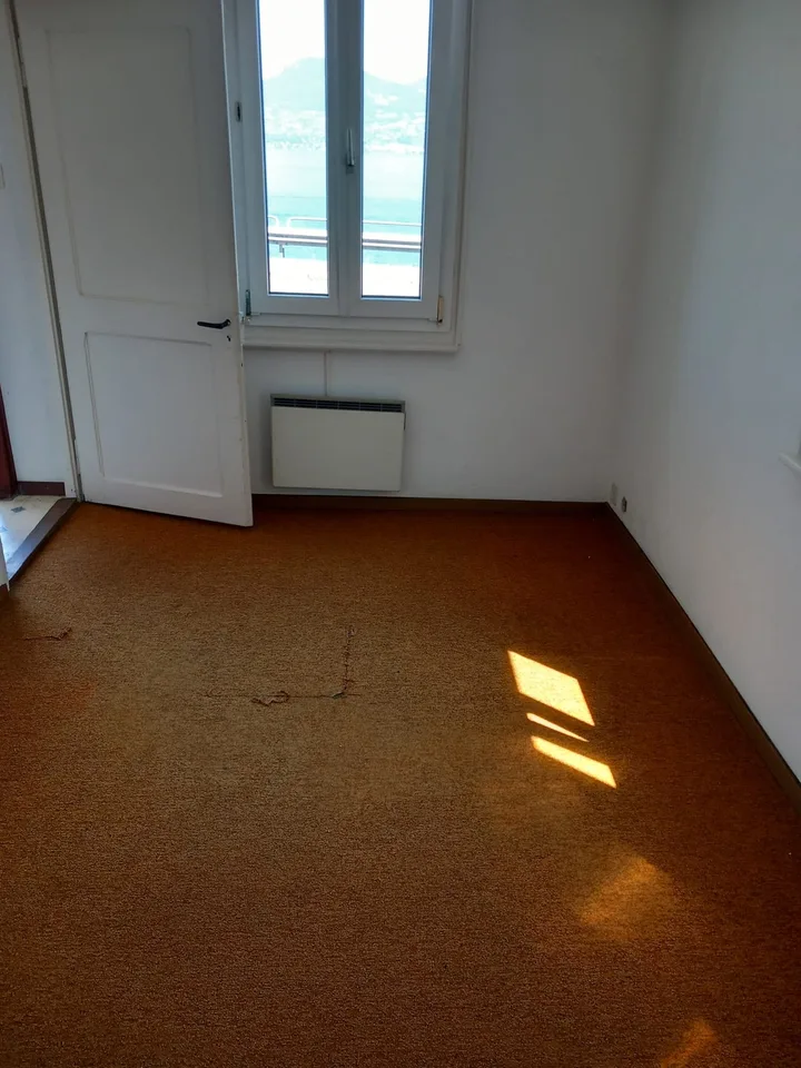Maison individuelle de 3,5 pièces avec vue sur le Léman – fort potentiel de rénovation
