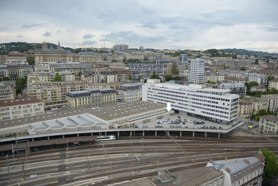 Spacieux Open Space, proche de la Gare de Lausanne