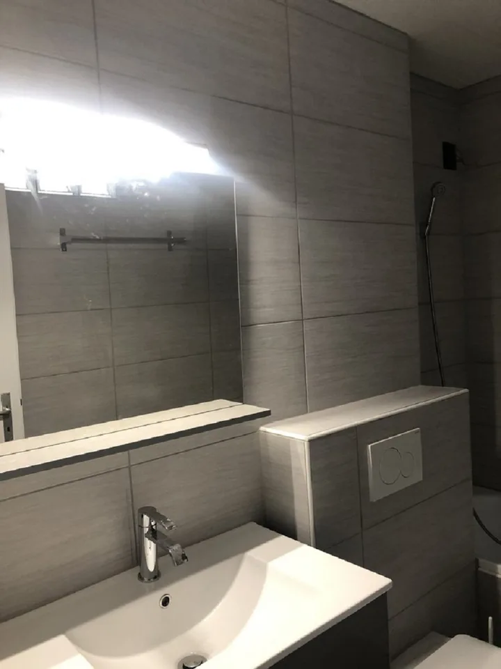 Appartement de 2,5 pièces avec balcon à La Chaux-de-Fonds