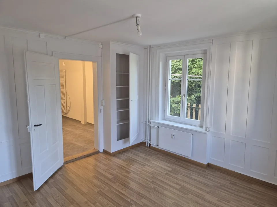 2 1/2 Zimmer Wohnung Zentrumsnah mit Terrasse und Waschmaschine
