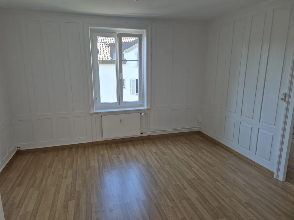 2 1/2 Zimmer Wohnung Zentrumsnah mit Terrasse und Waschmaschine