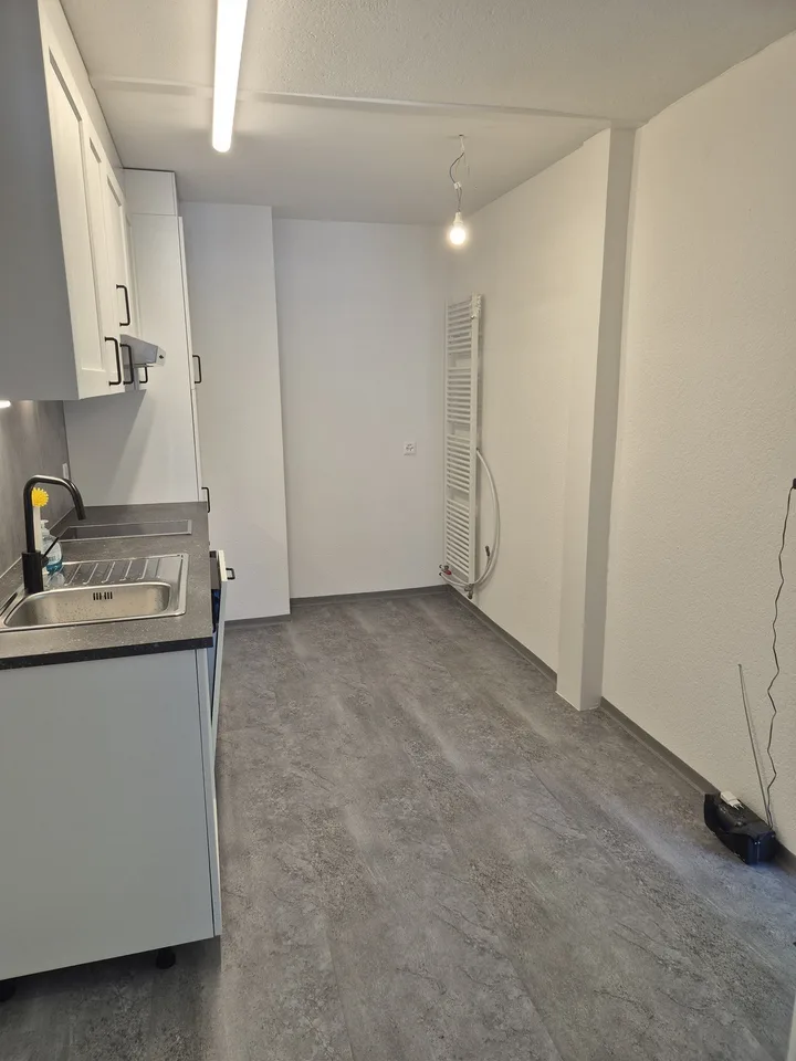 2 1/2 Zimmer Wohnung Zentrumsnah mit Terrasse und Waschmaschine