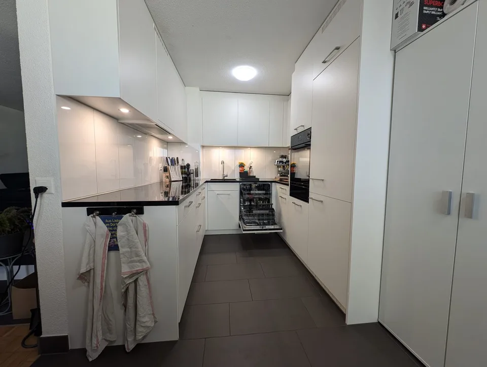 Charming Fully Renovated 3.5-Room Ground-Floor Apartment with Private Garden