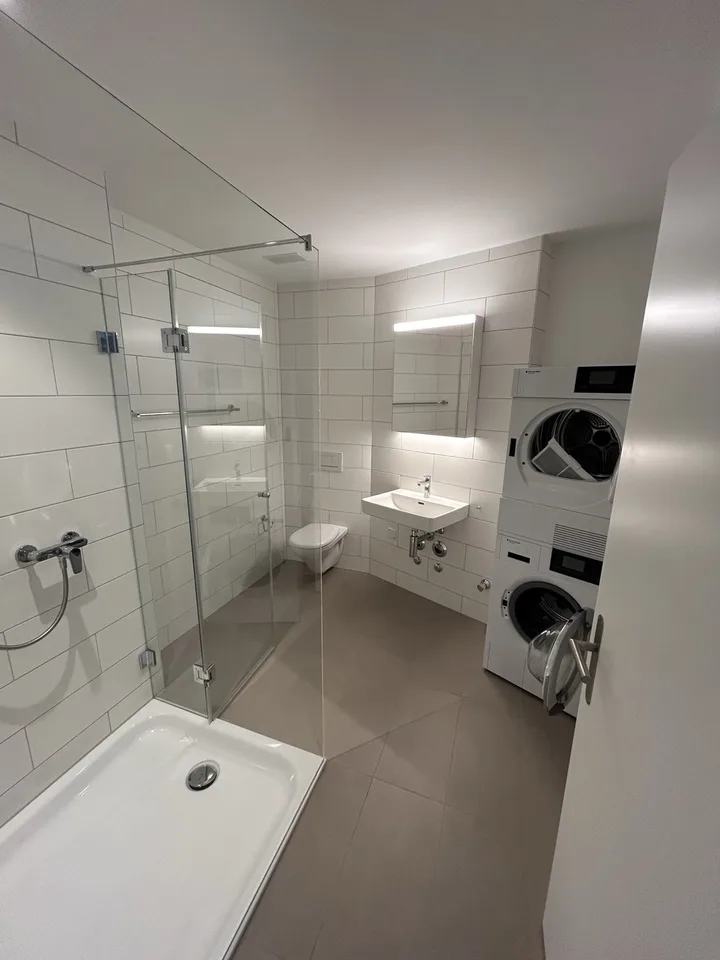 2.5 Zimmer, 68m², 1. Stock