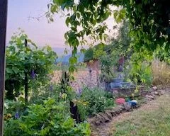 Grosszügiges Bauernhaus mit viel Platz, Garten und Charme: